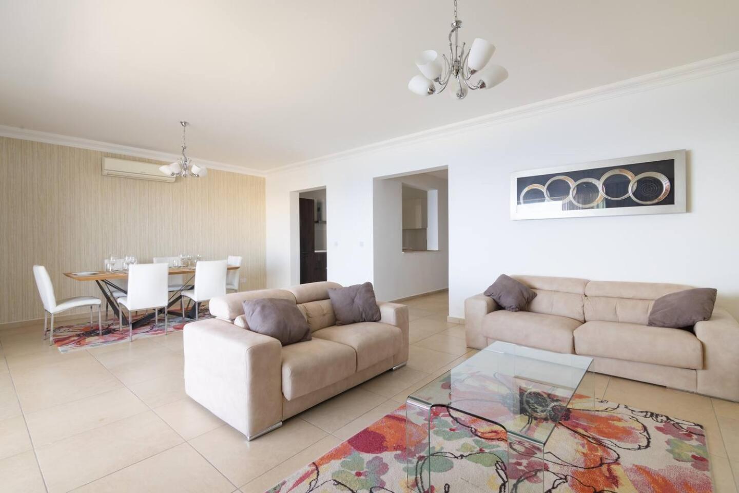 Fort Cambridge Apartments By Homely Sliema Exteriör bild