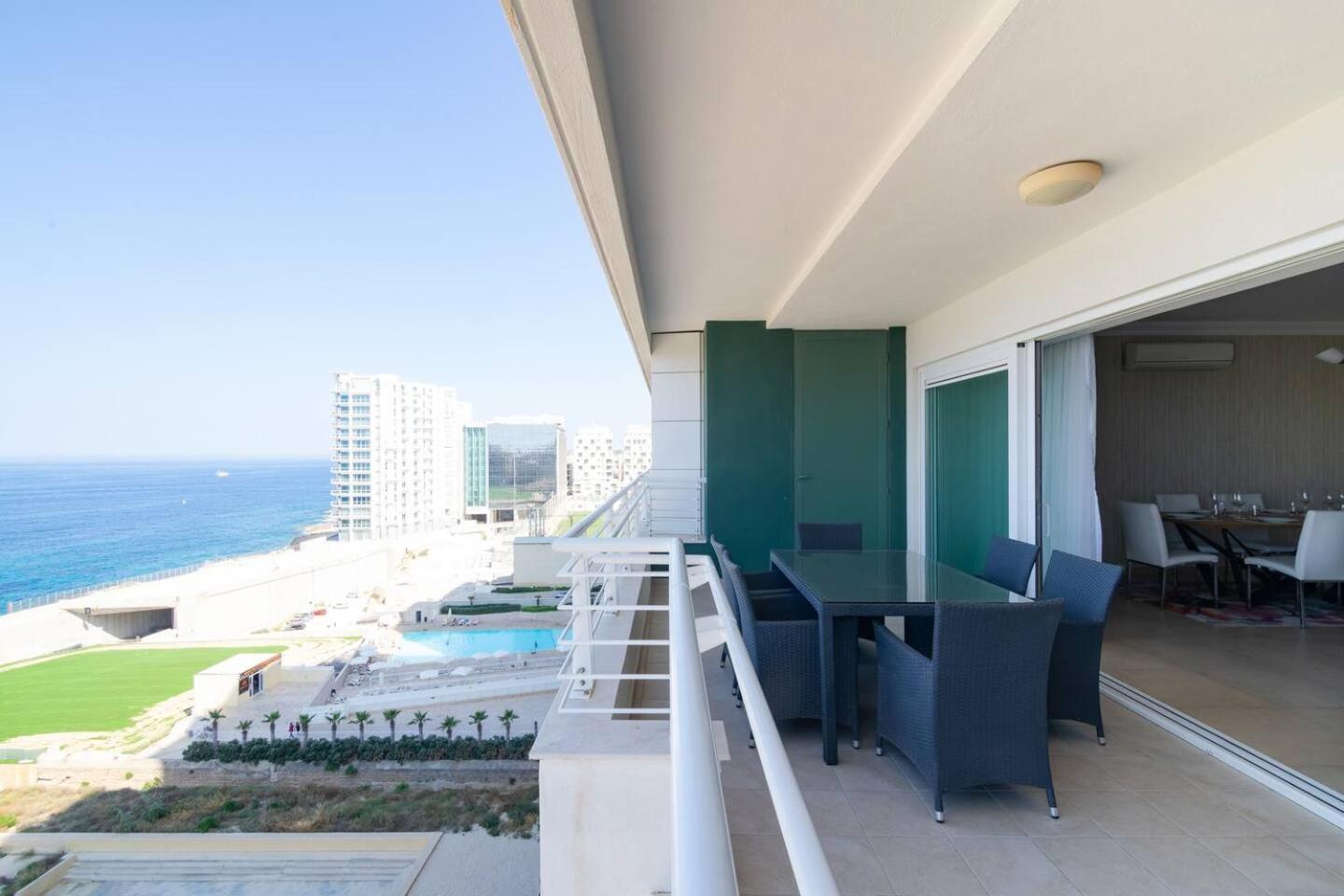 Fort Cambridge Apartments By Homely Sliema Exteriör bild